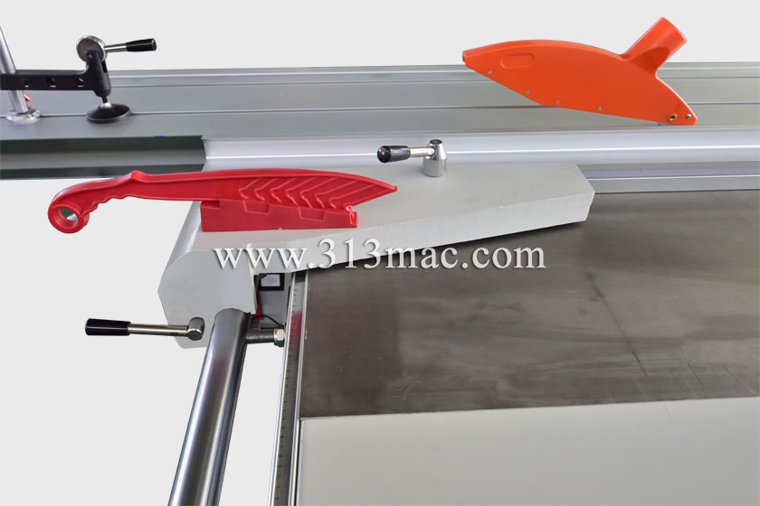 可微調靠模座裝置